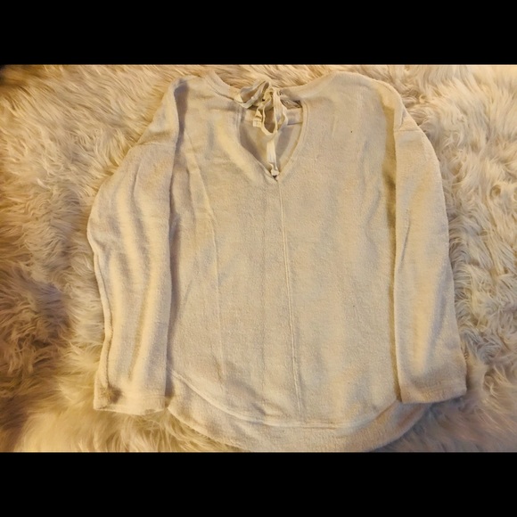 White sweater - Picture 2 of 2